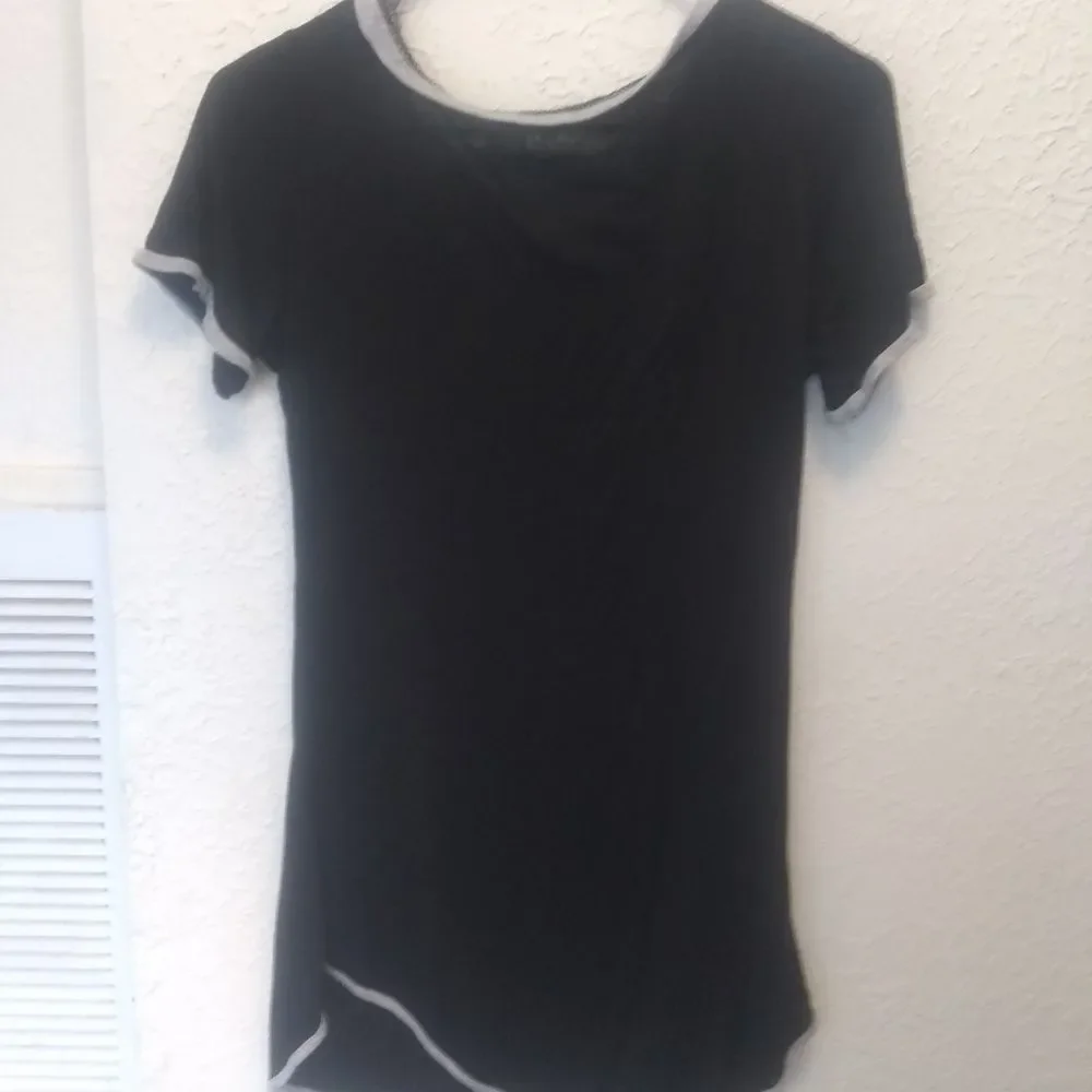 🐮 🐄 NBA Spurs T-Shirt - Picture 4 of 4